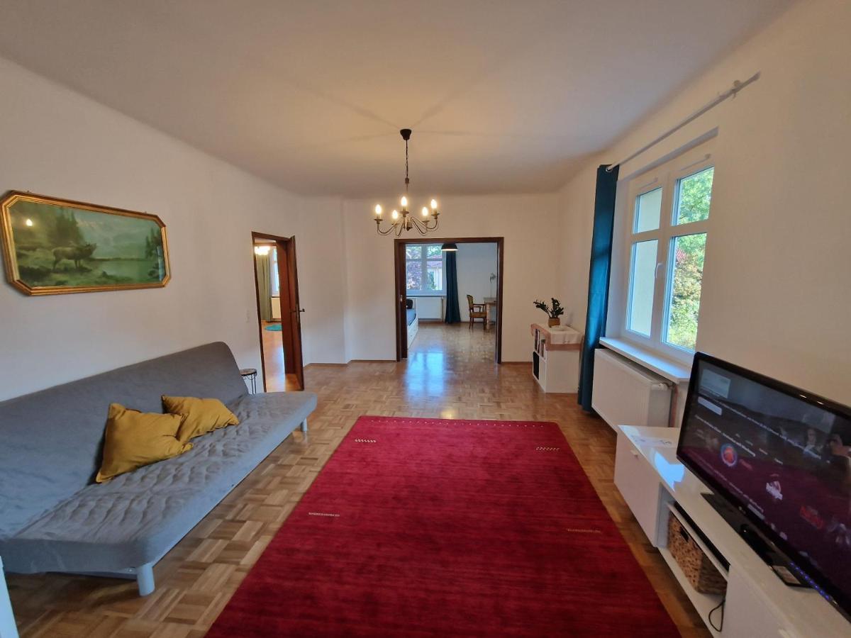 Geraeumige Und Zentrale Ferienwohnung Stahnsdorf المظهر الخارجي الصورة